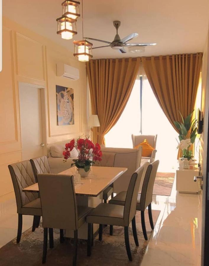 Aleeya Suite @ Troika Residence Kota Bharu Esterno foto